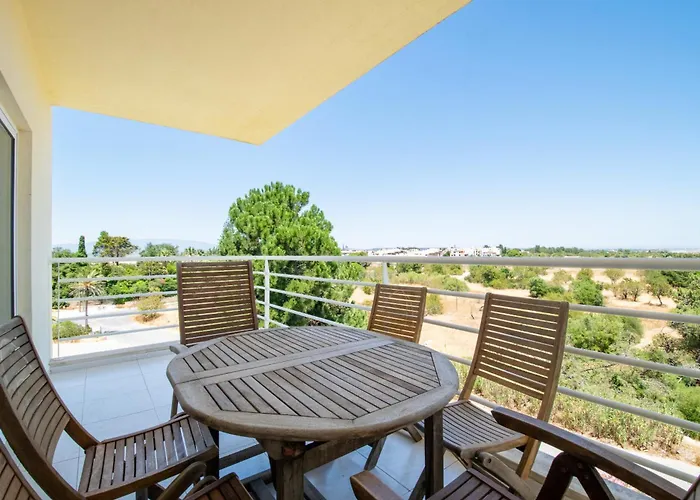 Beguest Marachique *